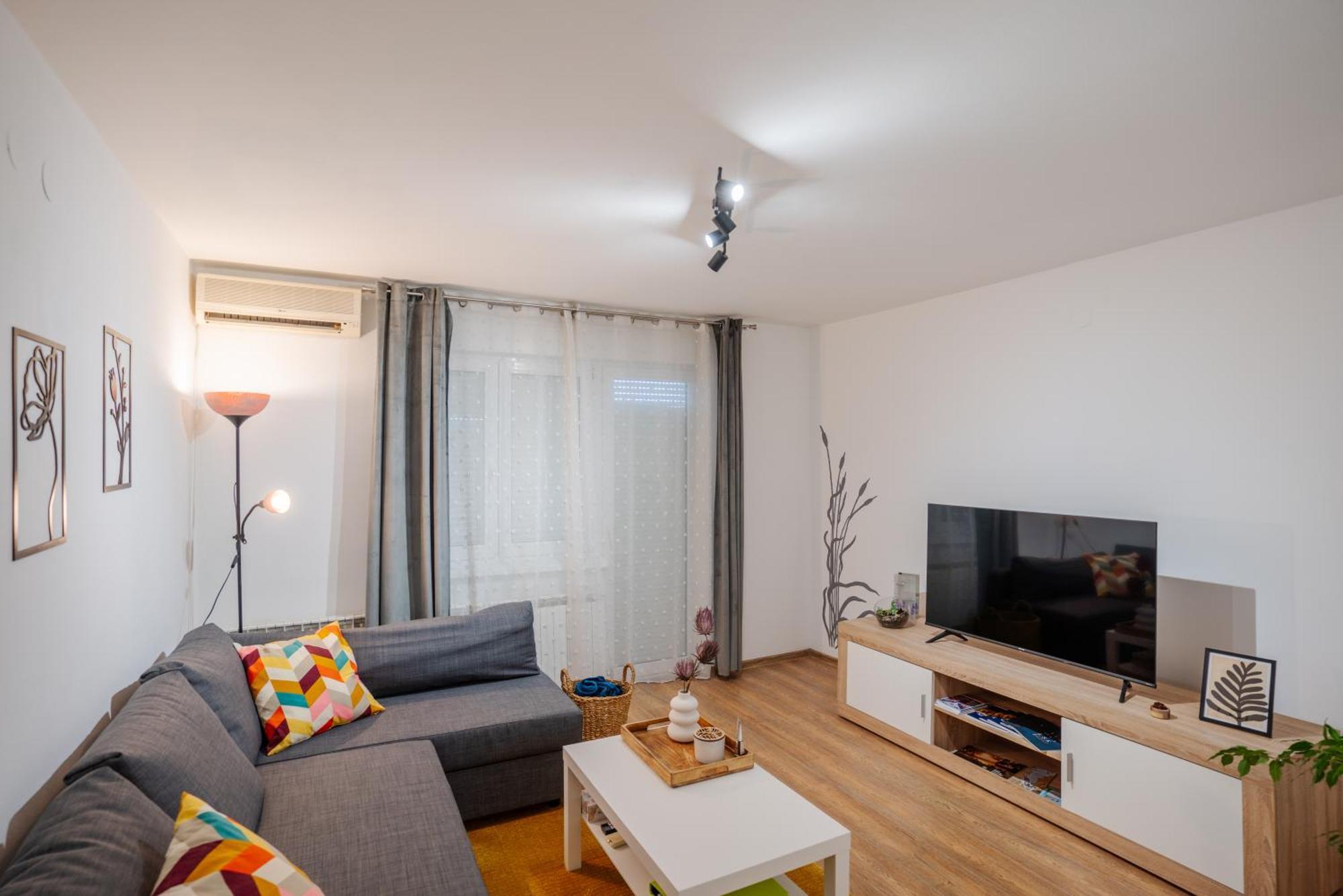 Apartman Sanda ヴコヴァル エクステリア 写真